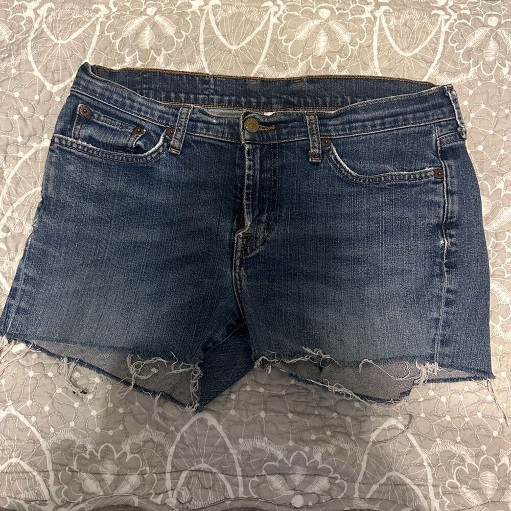 Lucky Brand Dungarees Low Rise Cut Off Denim Shorts size 10/30
